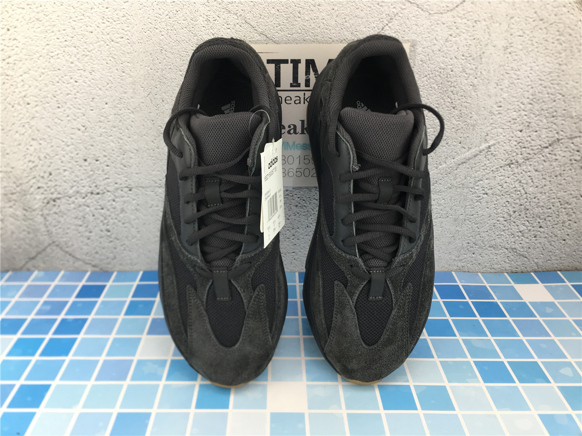 Yeezy Boost 700 Utility Black FV5304